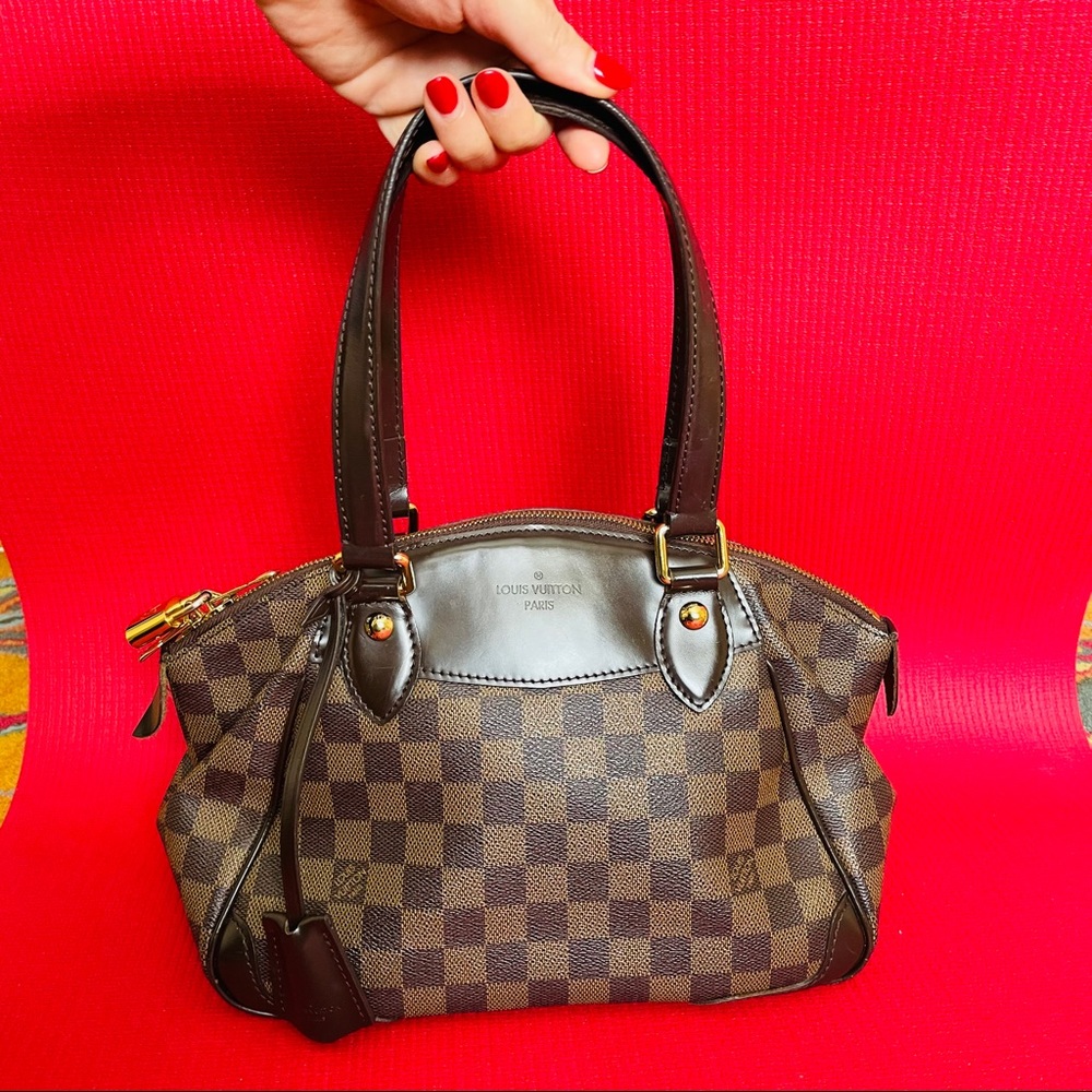 Louis Vuitton damier Verona.